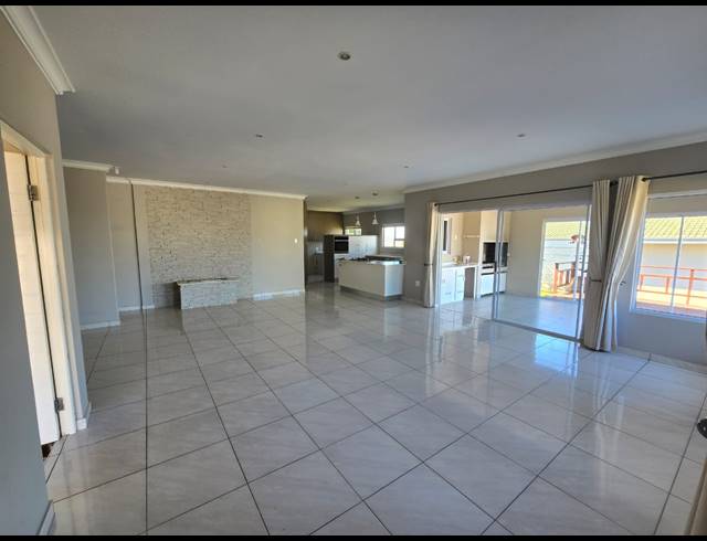 3 BEDROOM GATED ESTATE RENTED IN GLEN EDEN